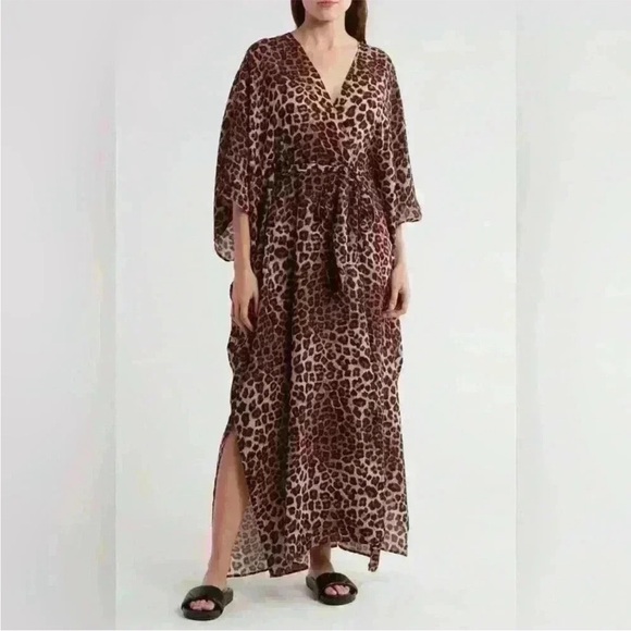 New with tag Good American Goddess Leopard Robe Kimono Shawl Cover Up - Picture 8 of 10